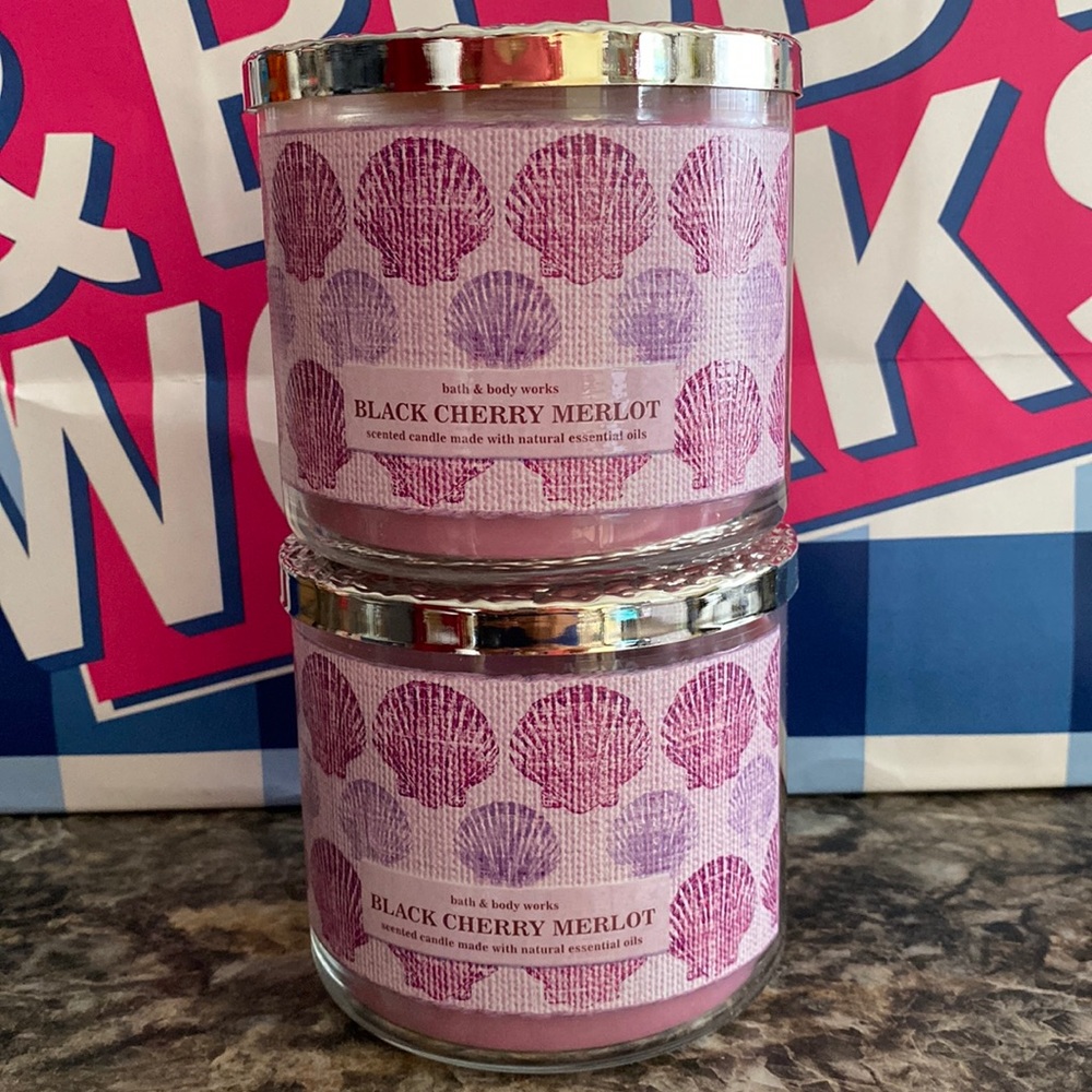 Bath & Body Works Black Cherry Merlot 3-Wick candles